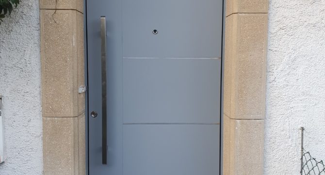 porte entrée aluminium